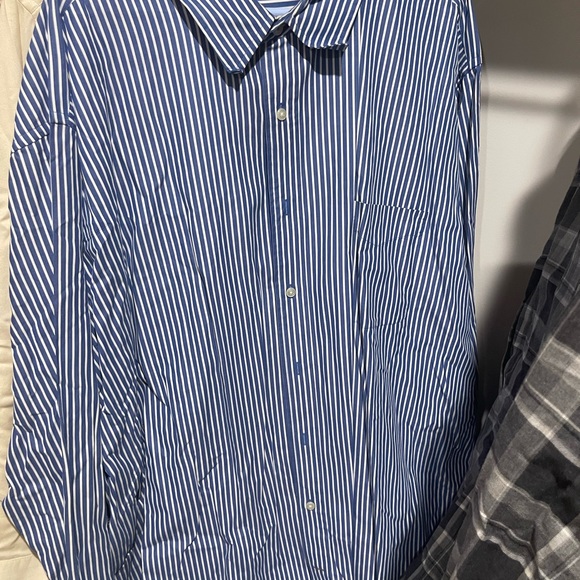At johns bat! Button up casual shirt - Picture 2 of 2